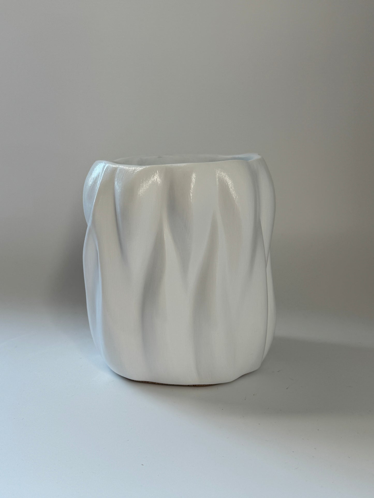 White Curva Vase