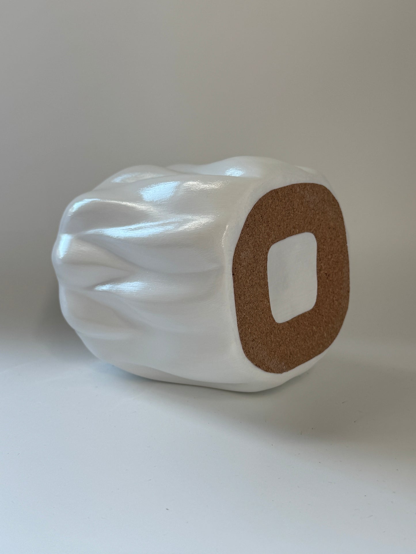 White Curva Vase